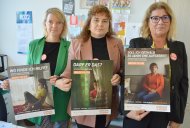 Isabelle Stähle, Lisa-Marie Trog und Evi Julier  (von links) machen auf das Thema (häusliche) Gewalterfahrung von Geflüchteten aufmerksam. Foto: Kreisverwaltung Germersheim