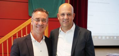 Link öffnet seitenüberlagerndes Dialog-Fenster