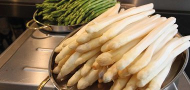 Das Edelgemüse Spargel ist ein echtes Geschmackserlebnis das foto zeigt Spargel ist ein echtes Geschmackserlebnis