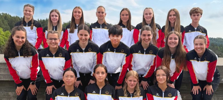 Die Sportlerehrung wurde in diesem Jahr erstmals vom Landkreis Germersheim durchgeführt. Das Rope-Skipping EM-Team, die das Geld von den ausgezeichneten Sportlerinnen Bianca und Simone Illing erhalten haben.