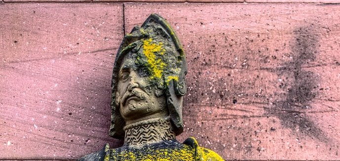Foto einer Statue in Germersheim.