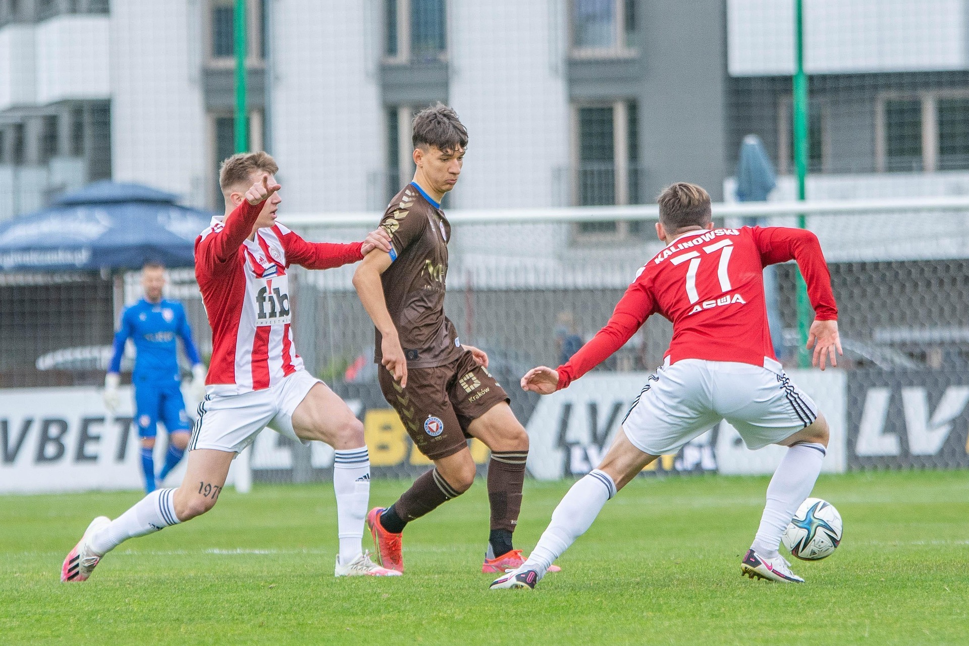 Bild mit Fußballern beim Speil